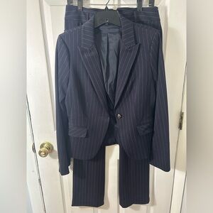 Express Navy Pinstripe Pant Suit - Excellent Condition! - Women